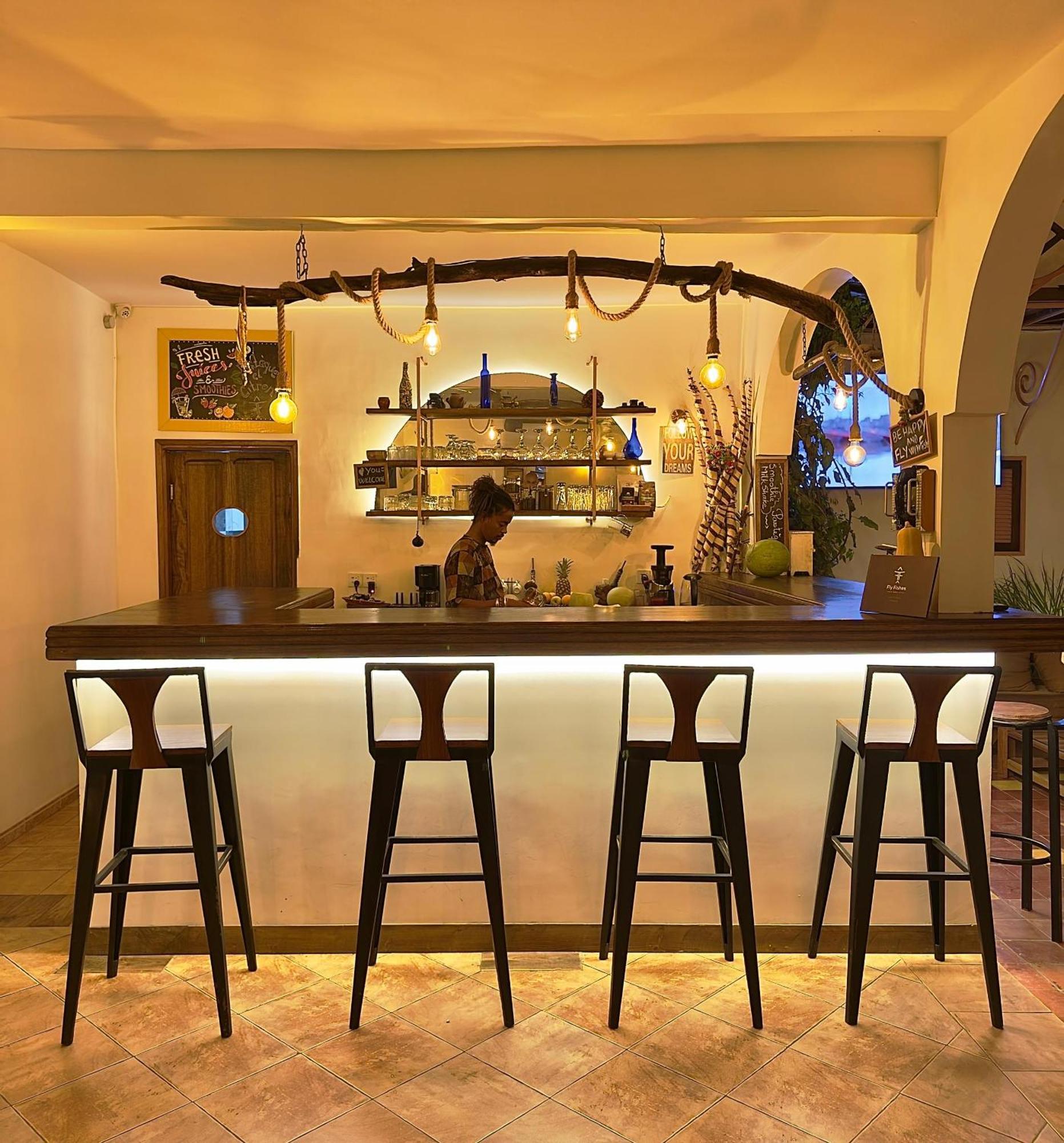 Fly Fishes Hotel Saint-Louis Exterior foto